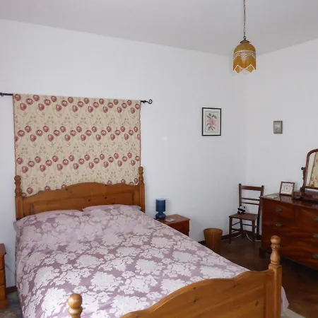 Petit Pijot Maison Bed & Breakfast