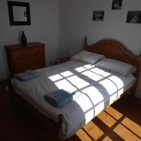 Petit Pijot Maison Bed & Breakfast *